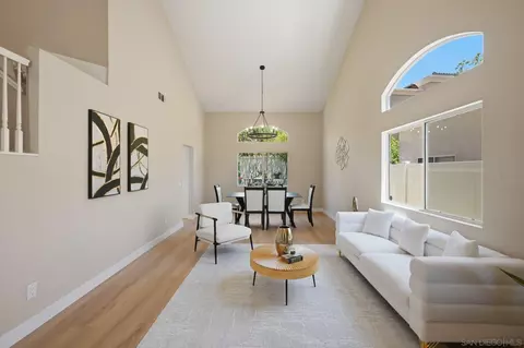 Living - 2214 Brookhaven, Vista, CA 92081 photo 1 of 5