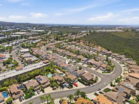 View/Area - 2214 Brookhaven, Vista, CA 92081 photo 5 of 6