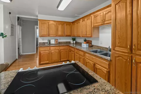 Kitchen - 2463 Hardy, Lemon Grove, CA 91945 photo 4 of 4