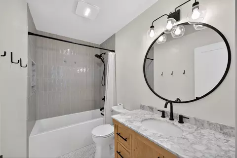 Bath - 2409 Pimlico Pl, Alpine, CA 91901 photo 3 of 3