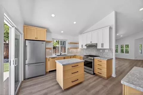 Kitchen - 2409 Pimlico Pl, Alpine, CA 91901 photo 1 of 4