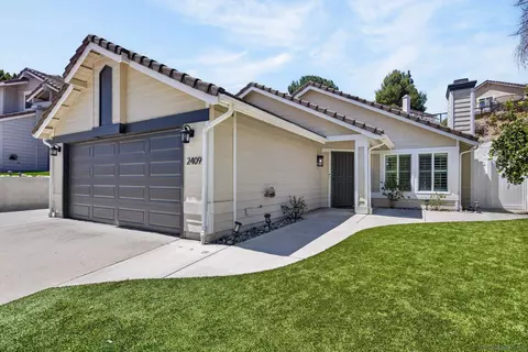Exterior - 2409 Pimlico Pl, Alpine, CA 91901 photo 5 of 10