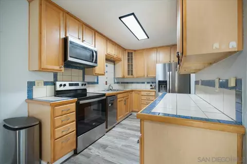 Kitchen - 8797 Wahl, Santee, CA 92071 photo 3 of 3
