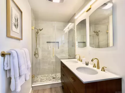 Bath - 1418 York Dr, Vista, CA 92084 photo 1 of 6