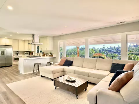 Living - 1418 York Dr, Vista, CA 92084 photo 1 of 4