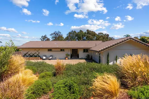 3540 Ridgecrest, Carlsbad, CA 92008