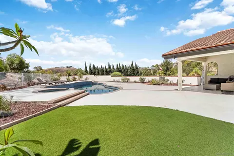Exterior - 1223 Burris Dr, El Cajon, CA 92019 photo 7 of 8