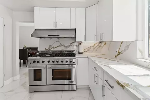 Kitchen - 1223 Burris Dr, El Cajon, CA 92019 photo 4 of 4