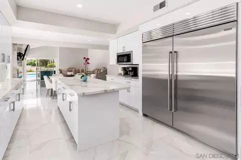 Kitchen - 1223 Burris Dr, El Cajon, CA 92019 photo 3 of 4