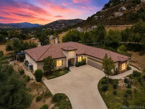 1485 Santa Fe Hls, Ramona, CA 92065
