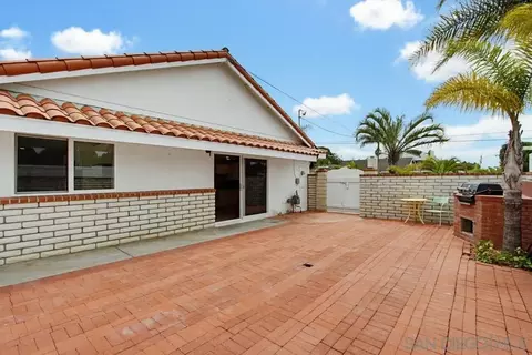 Exterior - 308 Leeann Ln, Encinitas, CA 92024 photo 10 of 12