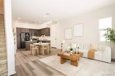 2024 Luzon Ln #5, Chula Vista, CA 91915