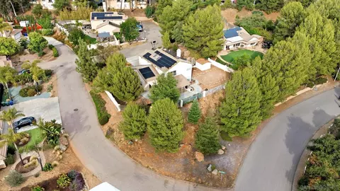 View/Area - 1734 Kyrsten Ter, Alpine, CA 91901 photo 5 of 7