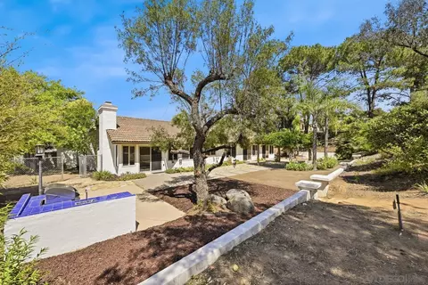 Exterior - 16490 Bridlewood, Poway, CA 92064 photo 2 of 12