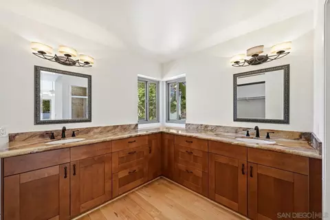 Bath - 16490 Bridlewood, Poway, CA 92064 photo 1 of 3