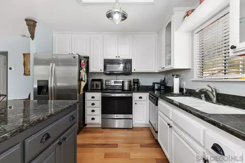 Kitchen - 3562 S Mission Rd, Fallbrook, CA 92028 photo 6 of 6