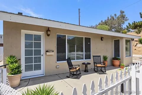 Exterior - 3562 S Mission Rd, Fallbrook, CA 92028 photo 5 of 5