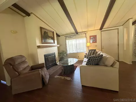 5370 Don Miguel Dr, Carlsbad, CA 92010