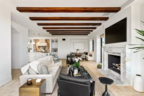 Living - 5833 Rutgers Rd, La Jolla, CA 92037 photo 6 of 6