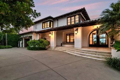 Exterior - 5833 Rutgers Rd, La Jolla, CA 92037 photo 3 of 14