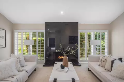 8355 Caminito Linterna, La Jolla, CA 92037