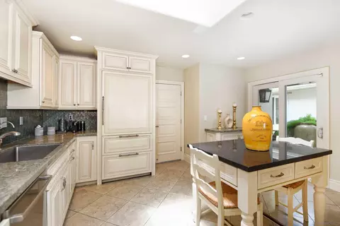 Kitchen - 115 Allende Ct, Solana Beach, CA 92075 photo 2 of 2