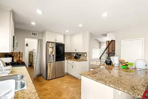 Kitchen - 625 E J, Chula Vista, CA 91910 photo 5 of 7