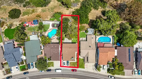 View/Area - 625 E J, Chula Vista, CA 91910 photo 2 of 7