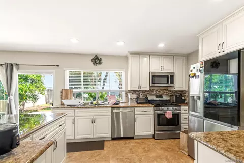Kitchen - 625 E J, Chula Vista, CA 91910 photo 2 of 7