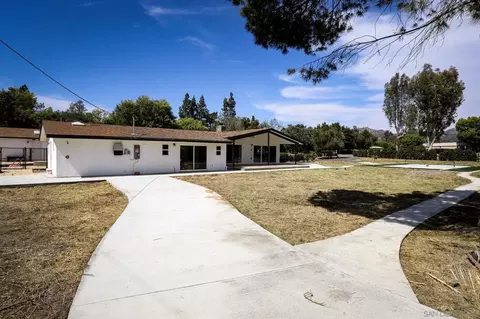 Exterior - 16716 Martincoit Rd, Poway, CA 92064 photo 1 of 11