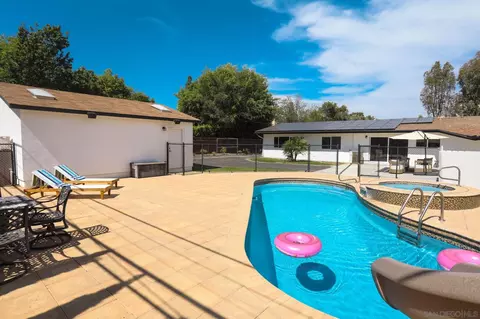 Exterior - 16716 Martincoit Rd, Poway, CA 92064 photo 11 of 11