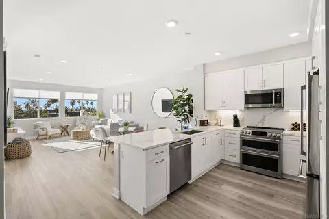1105 S Cleveland #206, Oceanside, CA 92054