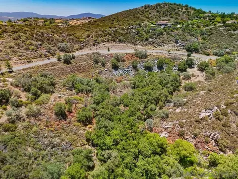 via viejas oeste, Alpine, CA 91901 photo 19