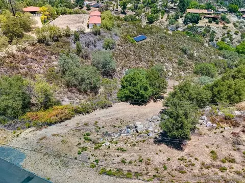 via viejas oeste, Alpine, CA 91901 photo 4
