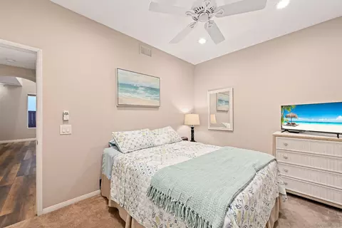 Bedroom - 6415 Ruby Way, Carlsbad, CA 92011 photo 4 of 5
