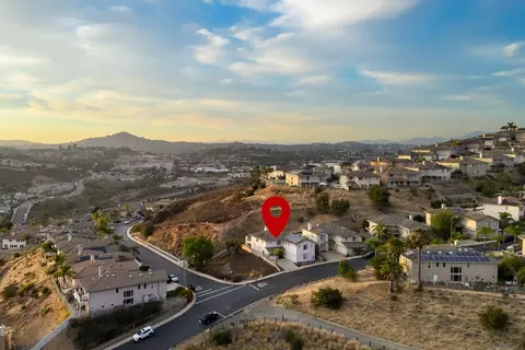 View/Area - 2002 Pointe Pkwy, Spring Valley, CA 91978 photo 10 of 10