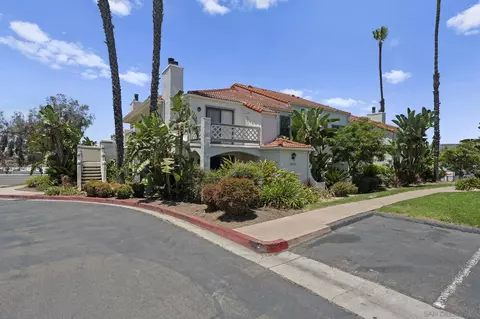 9409 Fairgrove Ln #204, San Diego, CA 92129