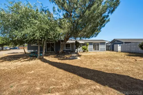 1645 La Brea St, Ramona, CA 92065