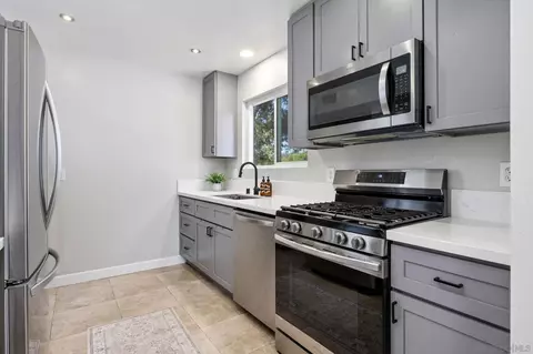 Kitchen - 12310 Teri Dr, Poway, CA 92064 photo 1 of 3