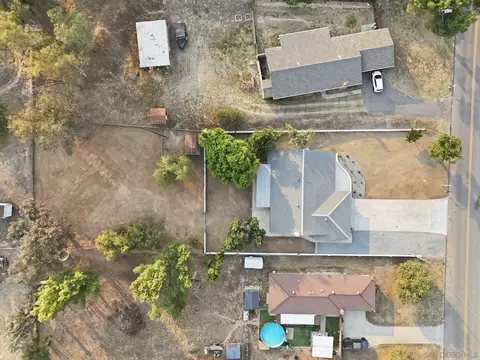 View/Area - 1115 6th St, Ramona, CA 92065 photo 1 of 8