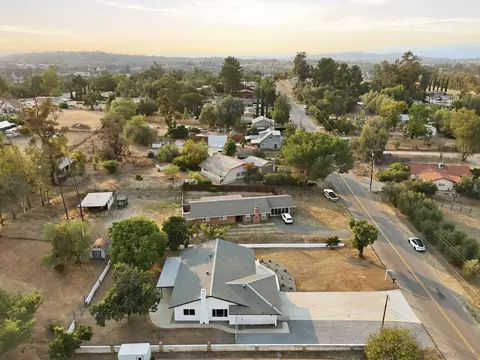 View/Area - 1115 6th St, Ramona, CA 92065 photo 6 of 8