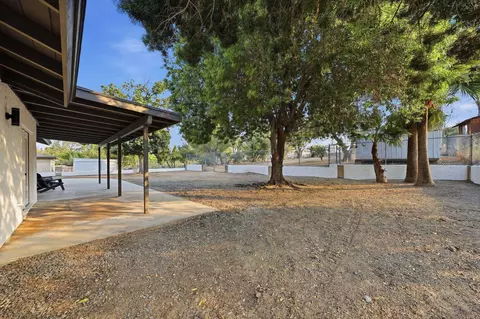 Exterior - 1115 6th St, Ramona, CA 92065 photo 4 of 9
