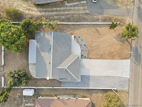 View/Area - 1115 6th St, Ramona, CA 92065 photo 4 of 8
