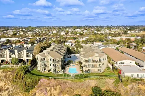 View/Area - 940 Sealane #16, Encinitas, CA 92024 photo 3 of 6