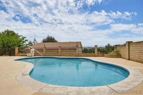 Exterior - 171 Dawn Vw, El Cajon, CA 92021 photo 15 of 20