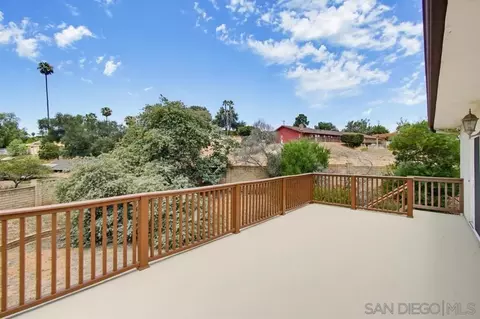 Exterior - 171 Dawn Vw, El Cajon, CA 92021 photo 9 of 20