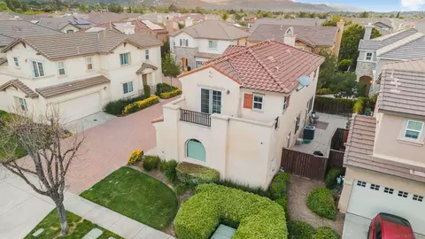 View/Area - 45733 Sierra Ct, Temecula, CA 92592 photo 2 of 4