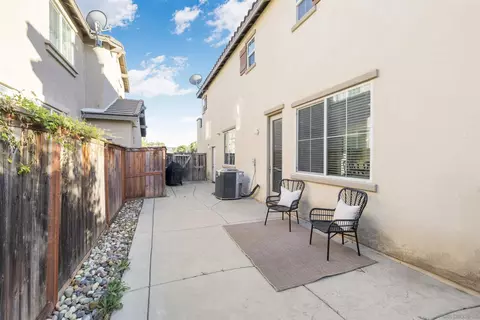 Exterior - 45733 Sierra Ct, Temecula, CA 92592 photo 2 of 2