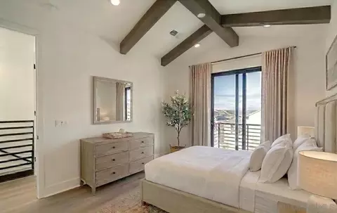 Bedroom - 1602 San Remo Pl #104, Encinitas, CA 92024 photo 2 of 4