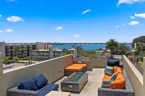 3952 Haines St, San Diego, CA 92109